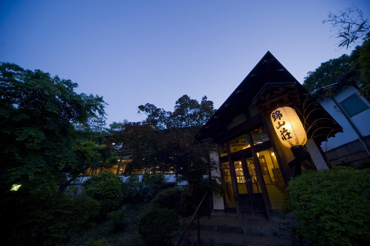 Takasaki Kannonyama Onsen Kinzanso Hotel Buitenkant foto