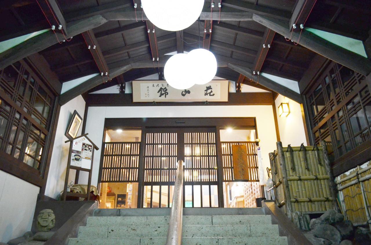 Takasaki Kannonyama Onsen Kinzanso Hotel Buitenkant foto