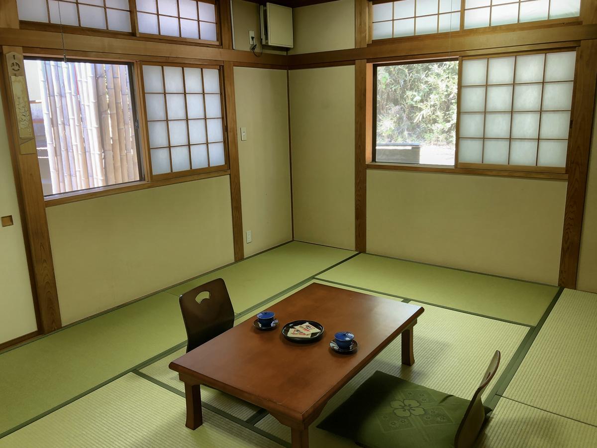 Takasaki Kannonyama Onsen Kinzanso Hotel Buitenkant foto